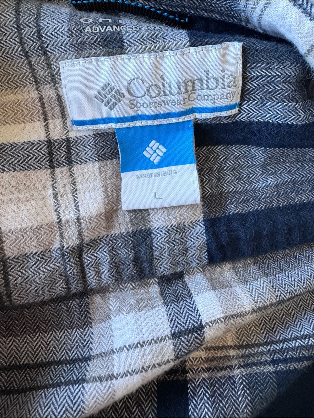 Columbia Sportswear Men’s Plaid Flannel Shirt - Picture 3 of 5